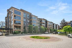 B216-8218 207a Street Langley, BC V2Y 0Y1