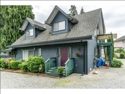 13776 60 Boulevard Surrey, BC V3X 2M7