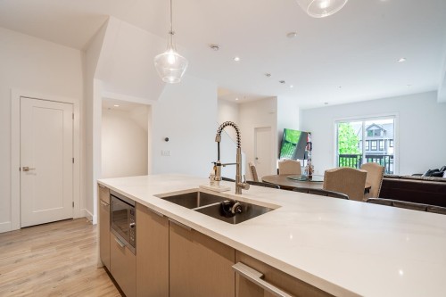 8142 202 Street, Langley, BC 