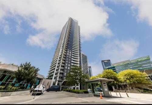 801-9887 Whalley Boulevard  Surrey, BC V3T 0P4