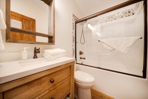 #1-20942 Snowflake Crescent, Mission, BC 