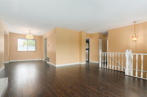 9496 209B Crescent, Langley, BC 