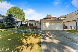 10306 167 Street Surrey, BC V4N 1Z2
