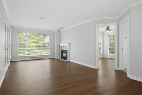 438-32830 George Ferguson Way  Abbotsford, BC V2S 7K1