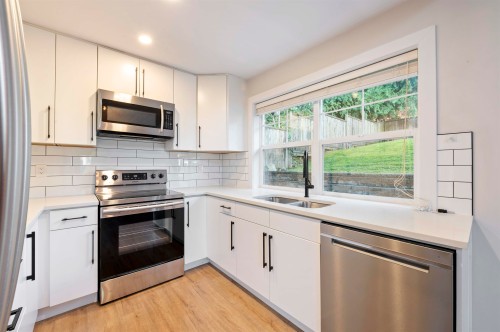 20492 43 Avenue, Langley, BC 