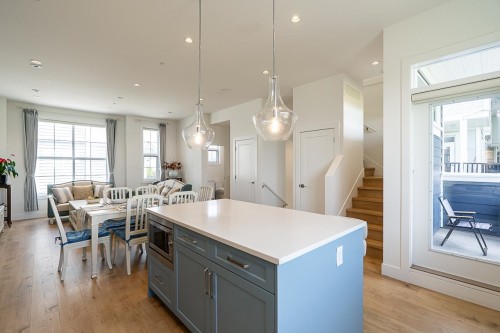 41-20321 80 Avenue, Langley, BC - Indoor