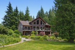 34328 White Avenue Mission, BC V2V 0B4