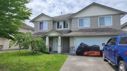 8627 Henderson Street Mission, BC V2V 7P9