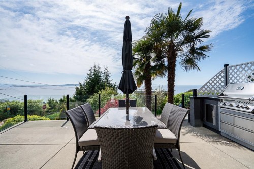 14535 Sunset Drive, White Rock, BC 