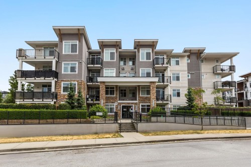 107-19940 Brydon Crescent, Langley, BC 