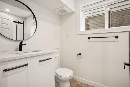 15962 North Bluff Road, White Rock, BC 