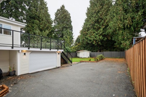 15962 North Bluff Road, White Rock, BC 