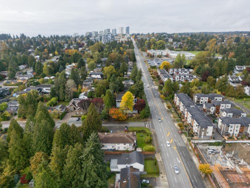 15962 North Bluff Road, White Rock, BC 