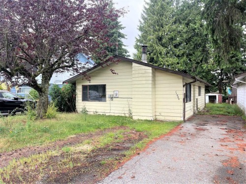 11859 89a Avenue  Delta, BC V4C 3G8