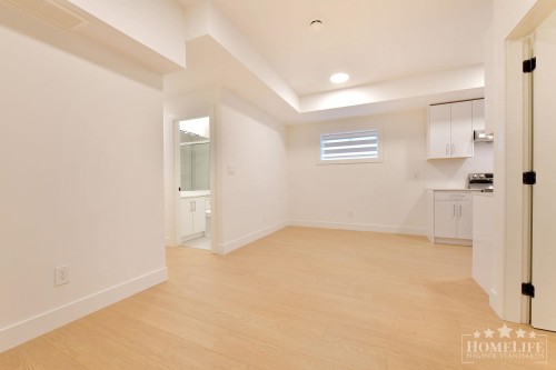 Basement-16678 16 Avenue , Surrey, BC V3S 9X7 4