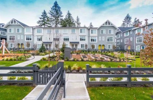 61-16678 25 Ave, Surrey, BC 