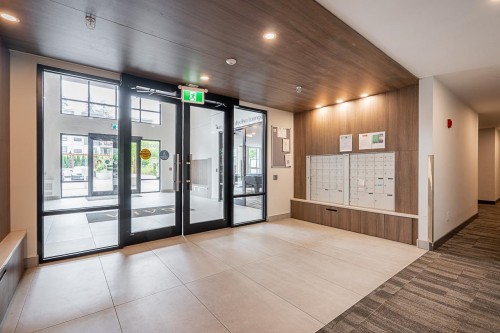 211-20356 72B Avenue, Langley, BC 