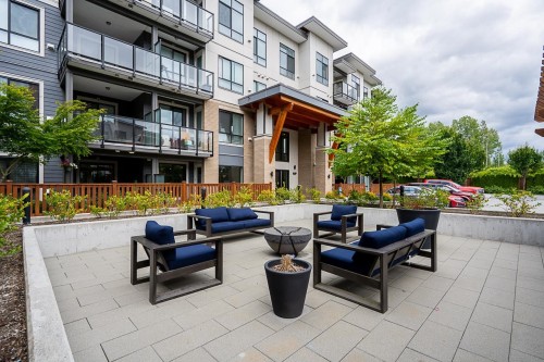 211-20356 72B Avenue, Langley, BC 