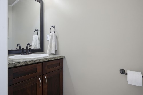 26860 24A Avenue, Langley, BC - Indoor Photo Showing Bathroom