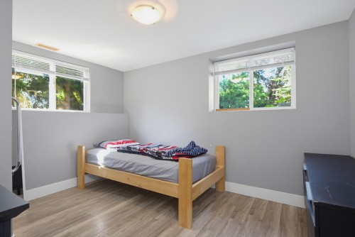 26860 24A Avenue, Langley, BC - Indoor Photo Showing Bedroom