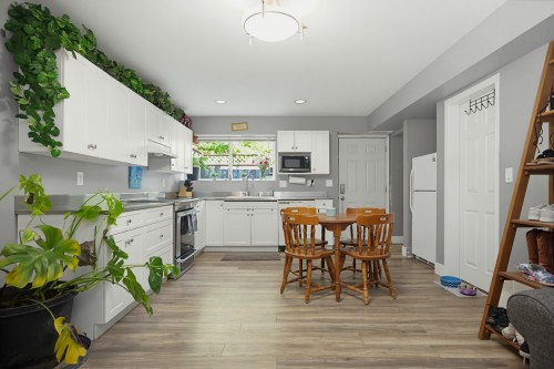 26860 24A Avenue, Langley, BC - Indoor
