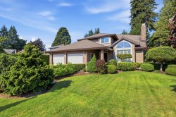 16237 Northglen Place Surrey, BC V4N 1T7