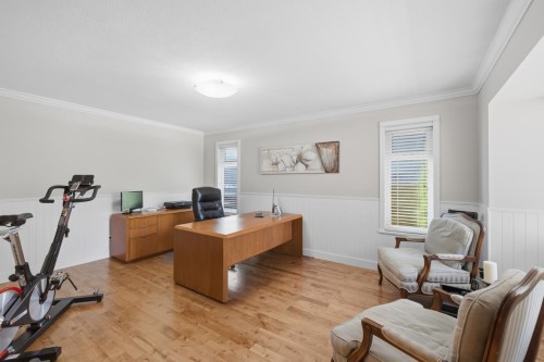 16237 Northglen Place, Surrey, BC 