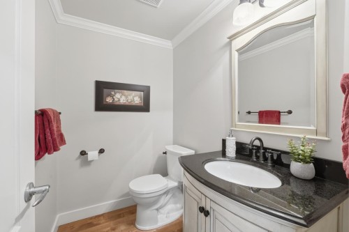 16237 Northglen Place, Surrey, BC 