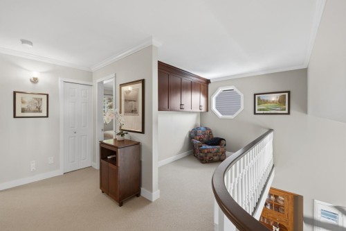 16237 Northglen Place, Surrey, BC 