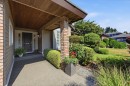 16237 Northglen Place, Surrey, BC 
