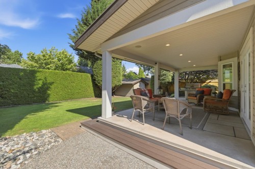16237 Northglen Place, Surrey, BC 