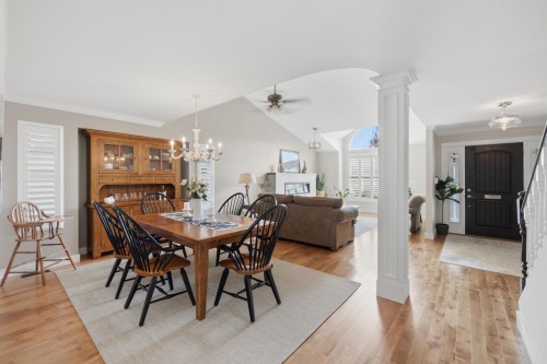 16237 Northglen Place, Surrey, BC 