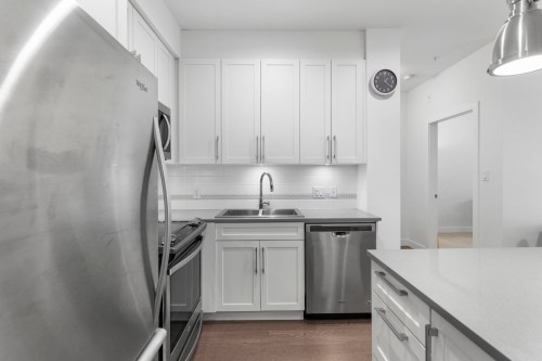 304-8360 Delsom Way, Delta, BC 