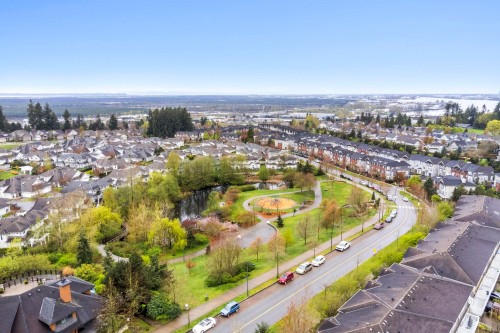 304-8360 Delsom Way, Delta, BC 