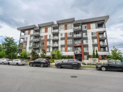 206-8117 200a Street Langley, BC V2Y 3W9