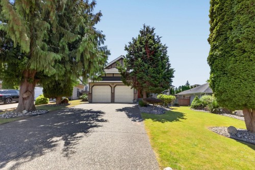 12460 63A Avenue, Surrey, BC 