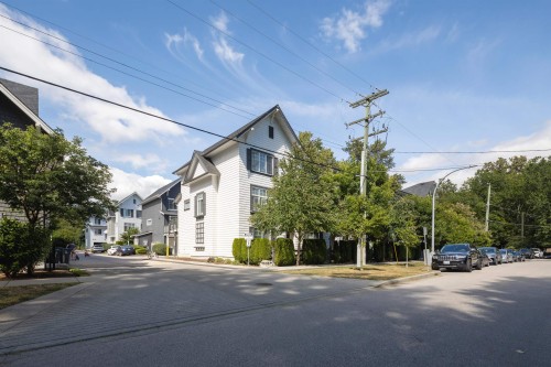 5-16357 15 Avenue, Surrey, BC 