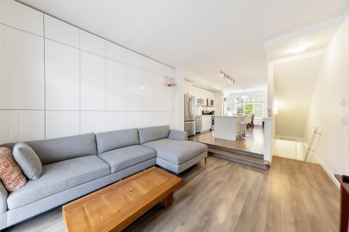 5-16357 15 Avenue, Surrey, BC 