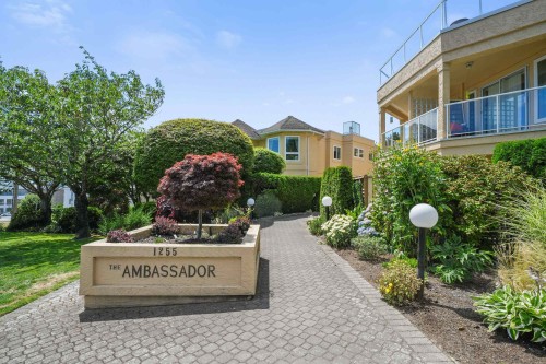 201-1255 Best Street  White Rock, BC V4B 4E1