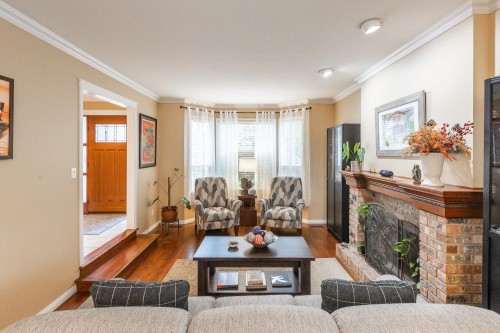 10779 Fraserglen Drive, Surrey, BC 