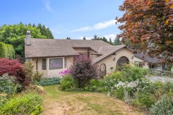 18102 58 Avenue Surrey, BC V3S 1M1