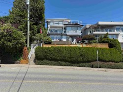15477 Columbia Avenue  White Rock, BC V4B 1K3