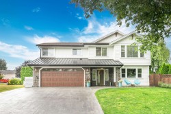 9285 211 Street Langley, BC V1M 2B2