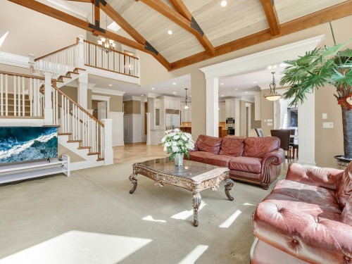 13464 Vine Maple Drive, Surrey, BC 