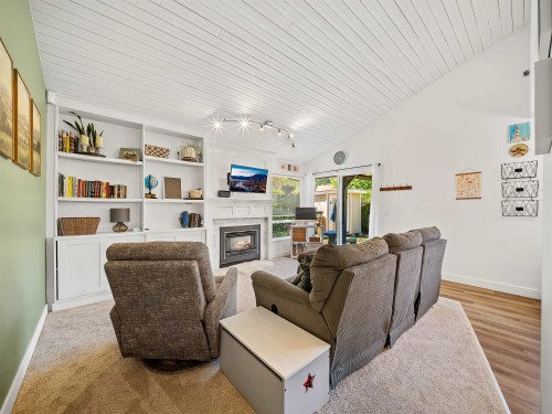 6022 Greenside Drive E, Surrey, BC 