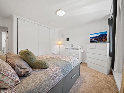 6022 Greenside Drive E, Surrey, BC 
