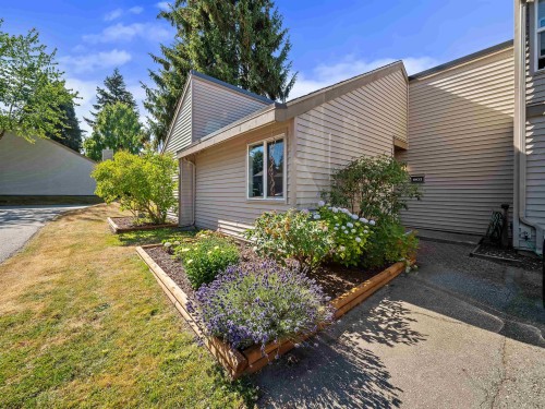 6022 Greenside Drive E, Surrey, BC 