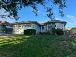 7968 161a Street Surrey, BC V4N 0K3