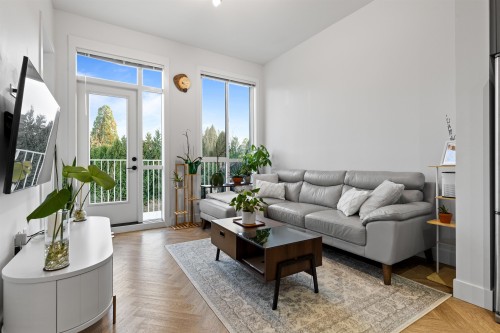 425-14968 101A Avenue, Surrey, BC 