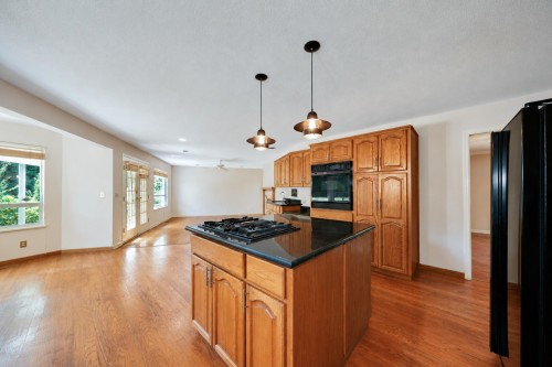 14290 30 Avenue, Surrey, BC 